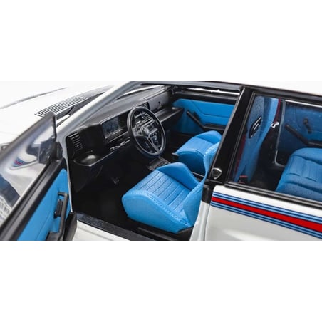 Kyosho 1/18 Lancia Delta HF Integrale "Integrale 6" Martini 1992