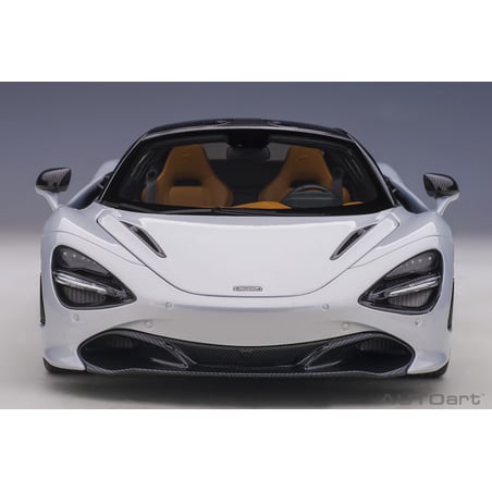 1/18 McLaren 720S