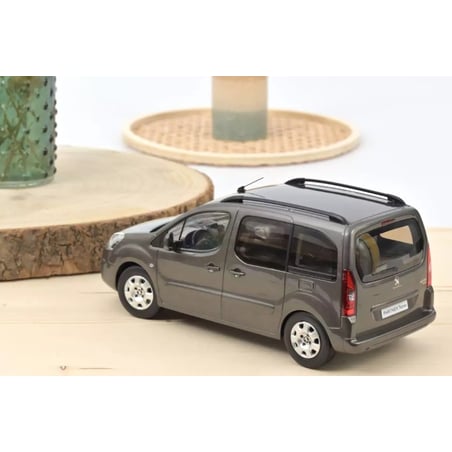 Norev 1/18 Peugeot Partner 2016