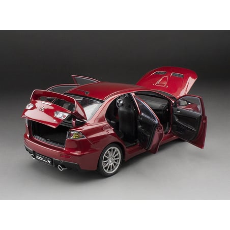Sunstar 1/18 Mitsubishi Lancer Evolution X 2018 (New Tooling)