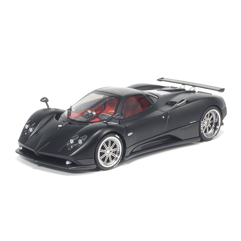 Almost Real 1/18 Pagani Zonda F 2005