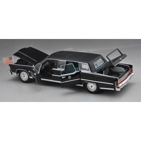 Yatming 1/24 Lincoln Continental Reagan Car 1972