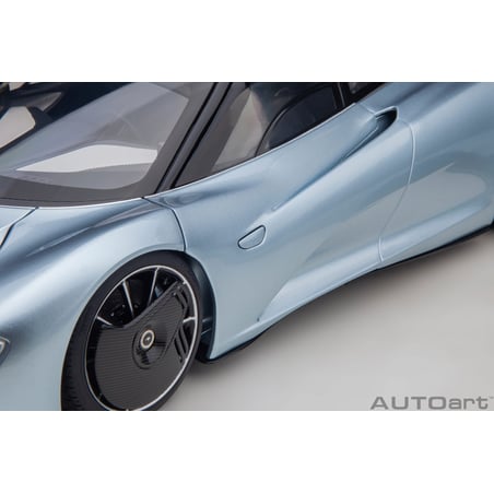 Autoart 1/18 McLaren Speedtail