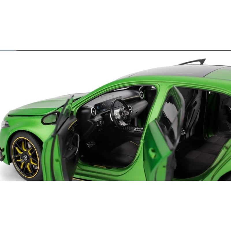 NZG 1069/01 Mercedes AMG A45 S 4MATIC+ 1/18 Métal Vert Décor - Neuve