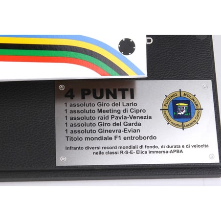 BBR 1/18 Molinari 4 Punti Motorboat 1980 with Ferrari engine