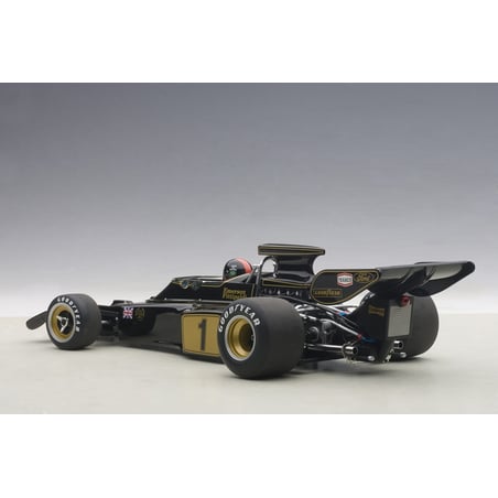 Autoart 1/18 Team Lotus Type 72E Grand Prix 1973-No.1 Emerson Fittipaldi (With Driver Figurine in Cockpit)