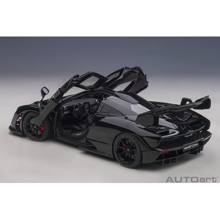 Autoart 1/18 McLaren Senna