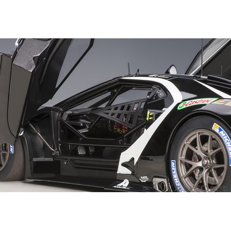 Autoart 1/18 Ford GT GTE Pro Le Mans 24h 2019 S.Mucke/O.Pla/B.Johnson No.66