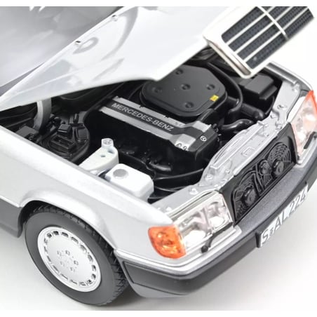 Norev 1/18 Mercedes Benz 300 CE-24 Coupé 1990