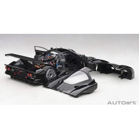 1:18 Nissan R390 GT1 Le Mans 1998 (AUTOart)