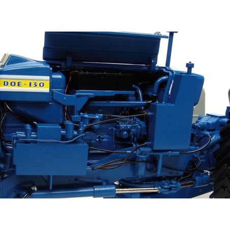 1:16 DOE 130 (Universal Hobbies)