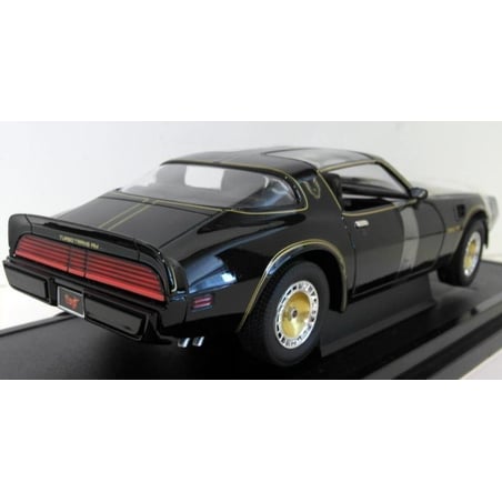 1:18 Pontiac Trans Am  Smokey and the Bandit II
