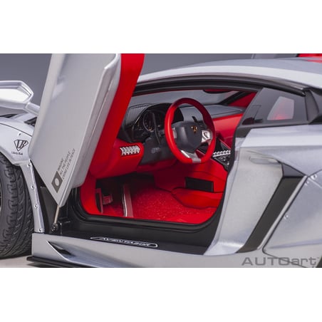 1/18 Lamborghini Aventador Liberty Walk LB-Works Limited Edition