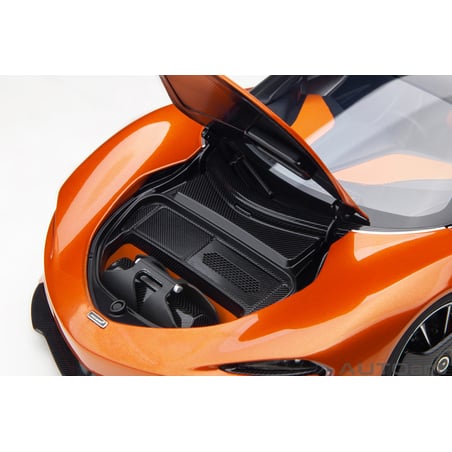 Autoart 1/18 McLaren Speedtail