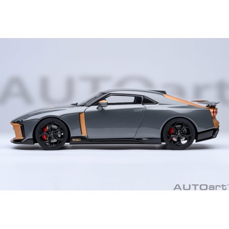 Autoart 1/18 Nissan GT-R50 by Italdesign 2020