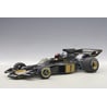 Autoart 1/18 Team Lotus Type 72E Grand Prix 1973-No.1 Emerson Fittipaldi (With Driver Figurine in Cockpit)