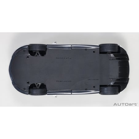 AutoArt 1/18 McLaren 570S