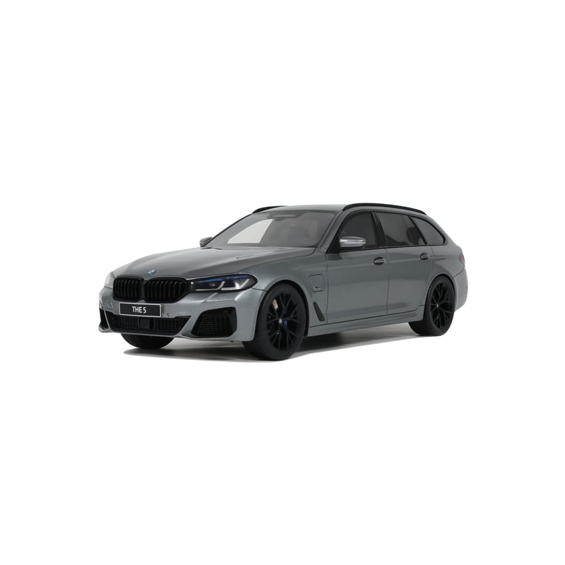 GT Spirit 1/18 BMW 530E xDrive M Sport Touring  2023