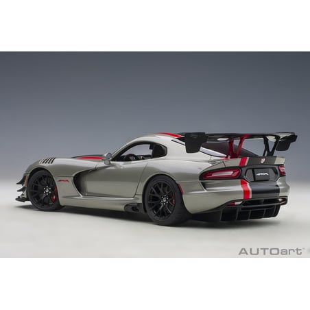 1:18 Dodge Viper ACR 2017