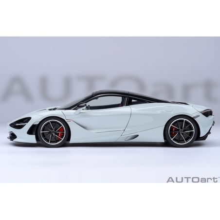 Autoart 1/18 McLaren 720S 2017