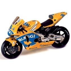 IXO 1/24 Honda RC211V No.3...