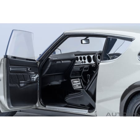 Autoart 1/18 Nissan Skyline 2000 GT-R (KPGC110) Tuned version 1973 with RS Watanabe wheel