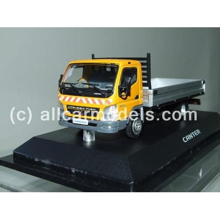 1:43 Mitsubishi Fuso Canter flatbed yellow (MCW-SC35)