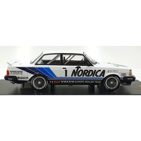 Ixo 1/18 Volvo 240 Turbo Volvo Europe Dealer Team, No.1, 3rd ETCC Brünn, Johnny Cecotto/Anders Olofsson 1986