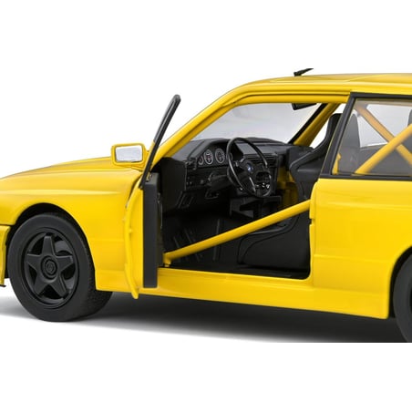 Solido 1/18 BMW E30 M3 "Street Fighter" 1990