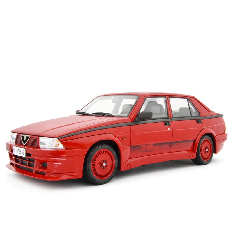 Laudo Racing 1/12 Alfa Romeo 75 1.8i Turbo Evoluzione 1987