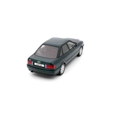 Otto Mobile 1/18 Audi S2 Sedan 1993