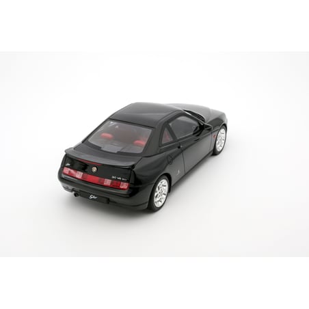 Otto Mobile 1/18  Alfa Romeo GTV V6 (916) 2000