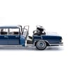 CMC 1/18 Mercedes-Benz 600 Pullman (W100) Landaulet with functional softtop