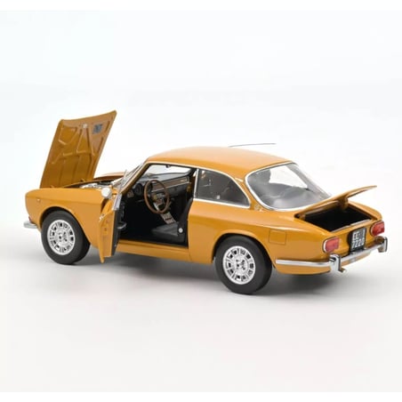Norev 1/18 Alfa Romeo 1750 GTV 1970