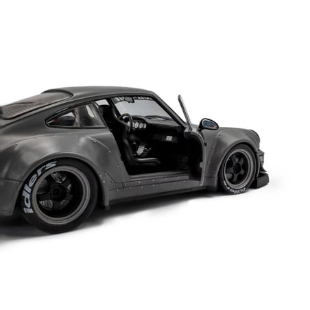 Solido 1/18 Porsche 911 (964) RWB Rauh-Welt Bodykit 2024 with Akira Naka figure