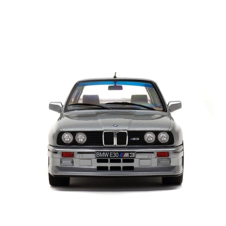 1:18 BMW E30 M3 1990