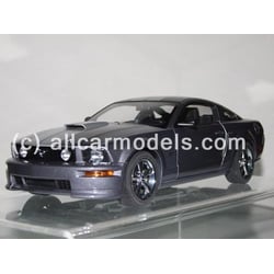 1:18 Ford Mustang GT Coupe...