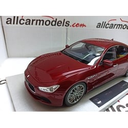 1/18 Maserati Ghibli 2013