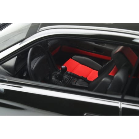 1/18 BMW 850 CSI 1990