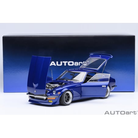 Autoart 1/18 Nissan Fairlady Z (S30) Wangan Midnight “Akuma no Z” Comic (number 1 version)