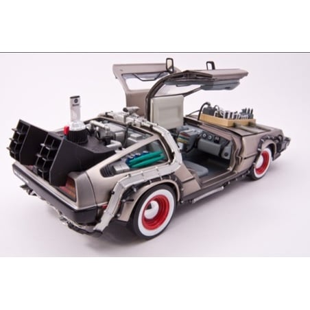 Sunstar 1/18 De Lorean Back  To The Future Time Machine Part III