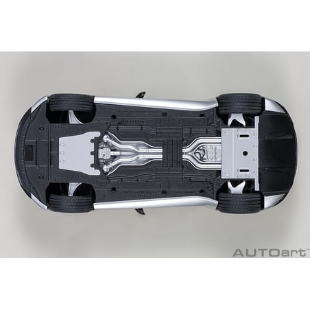 Autoart 1/18 Aston Martin DBS Superleggera