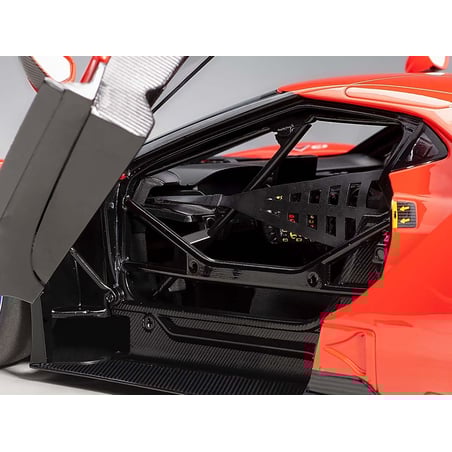 Autoart 1/18 Ford GT LeMans 2016 Plain Color Version