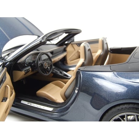Norev 1/18 Porsche 911 (992-2) Carrera Cabriolet  2025