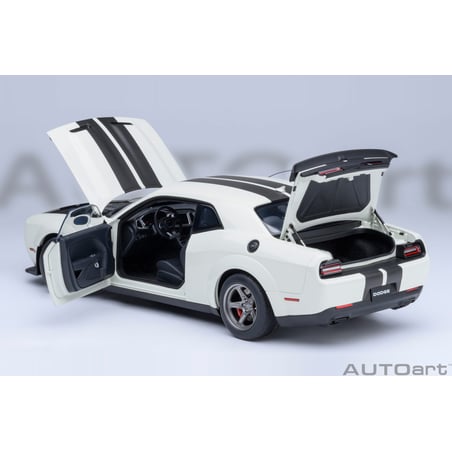 Autoart 1/18 Dodge Challenger SRT Super Stock 2023