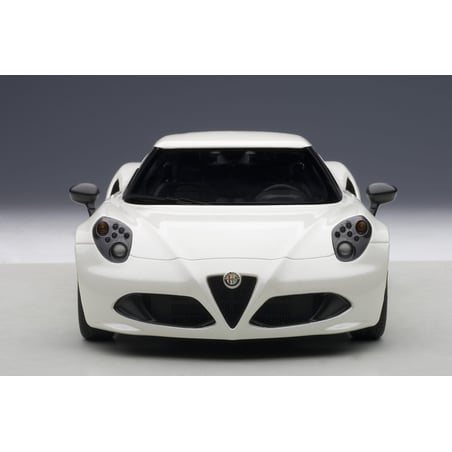 Autoart 1/18 Alfa Romeo 4C