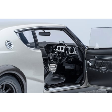 Autoart 1/18 Nissan Skyline 2000 GT-R (KPGC110) Tuned version 1973 with RS Watanabe wheel