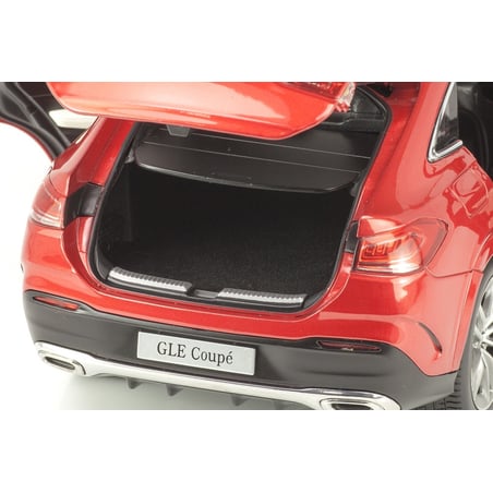 iScale Dealer Pack 1/18 Mercedes Benz GLE Coupe