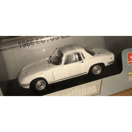 SunStar 1/18 Lotus Elan S3 Coupe 1966