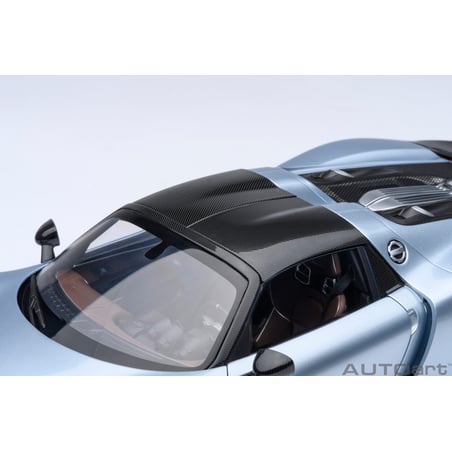 Autoart 1/18 Porsche 918 Spyder Weissach Package 2013